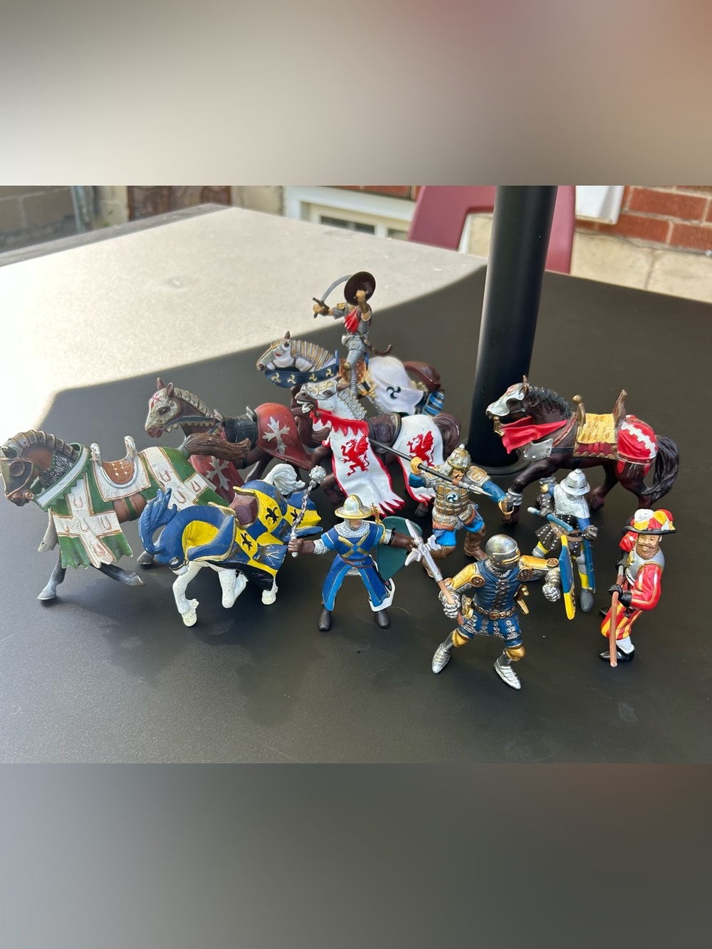 Lot of Papo/ Schleich horse and knight play figures. 12 in total!